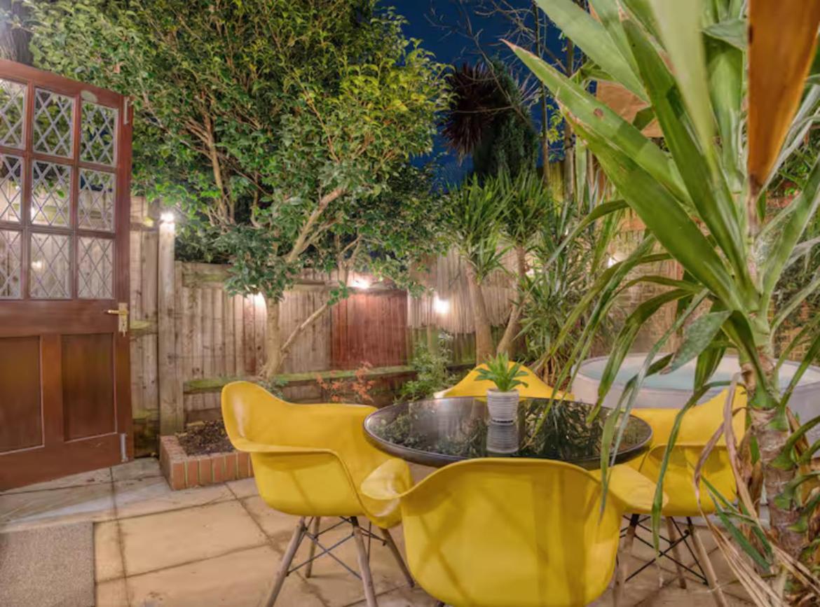 The Zen Den With Hot Tub And Garden Villa London Luaran gambar